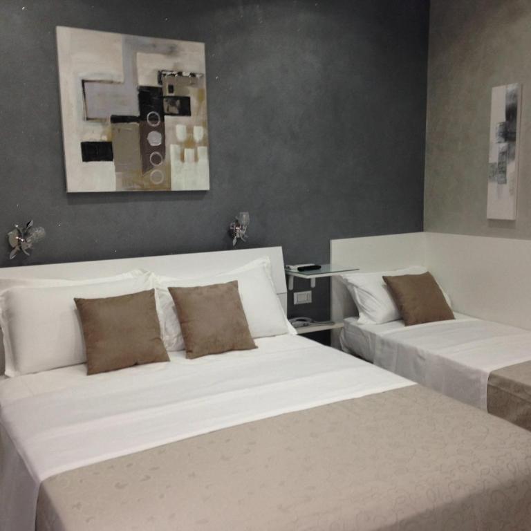 Frattina Grand Suite Guesthouse - Camera Tripla Deluxe - 8