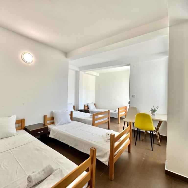 Hotel Lobo Budva - Standardna Porodična Soba - 8