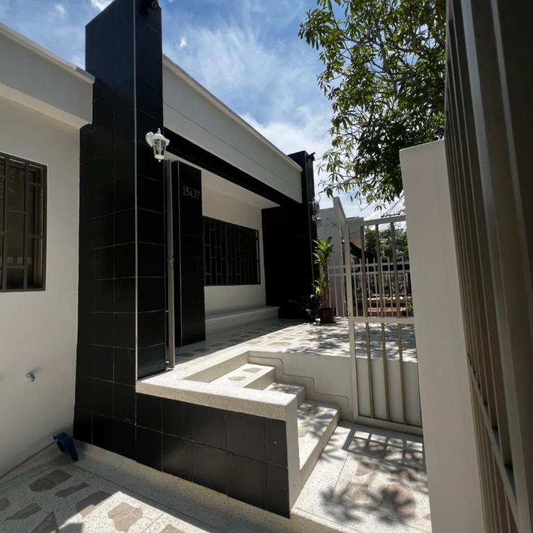 Casa Palma a minutos del mar - Casa Unifamiliar de 3 dormitorios - 3