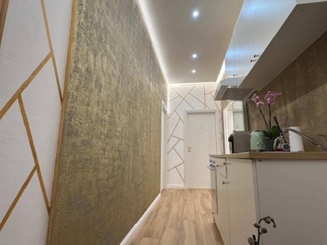 Golden House - Double Room - 11