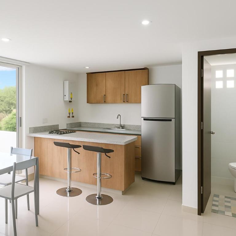 Edificio La Frontera - Vista El Poblado Free Parking & Wifi Recep 24 h - Suite con balcón - 2