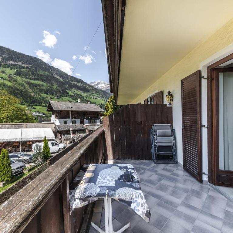 Pension Gasthof Haselstaude - Camera Tripla con Balcone - 6