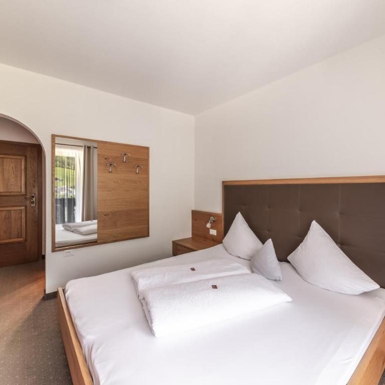 Pension Gasthof Haselstaude - Camera Tripla con Balcone - 7