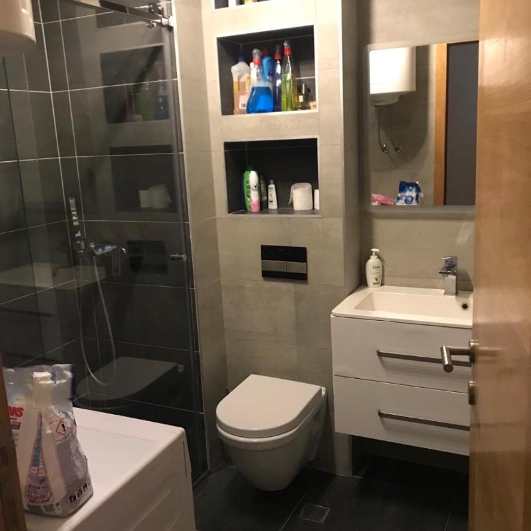 Dobrinja 5 kod bazena - Apartman sa 1 Spavaćom Sobom - 11