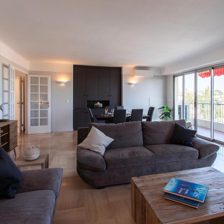 Superb top floor, sea and mountain view - Appartement - Vue sur Mer - 12