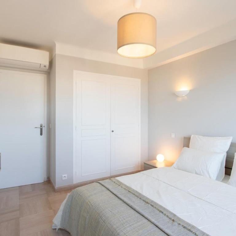 Superb top floor, sea and mountain view - Appartement - Vue sur Mer - 20