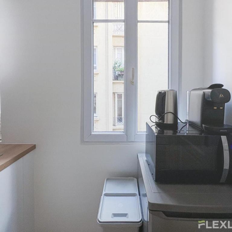 Charmant studio dans Paris 16 - Studio - 16