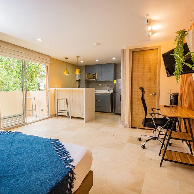 Edificio La Frontera - Vista El Poblado Free Parking & Wifi Recep 24 h - Suite con balcón - 4