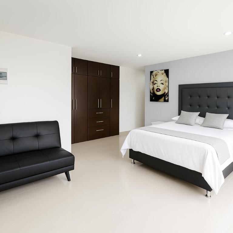 Edificio La Frontera - Vista El Poblado Free Parking & Wifi Recep 24 h - Suite con balcón - 5