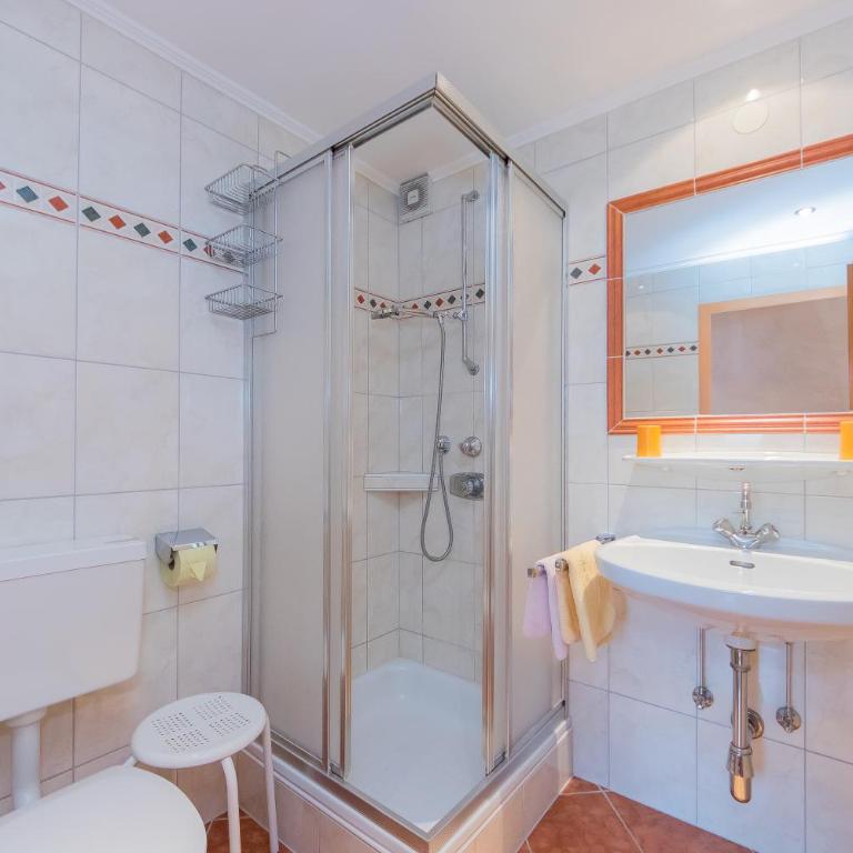 Amosergut Appartements - Apartment mit 1 Schlafzimmer und Balkon - 4