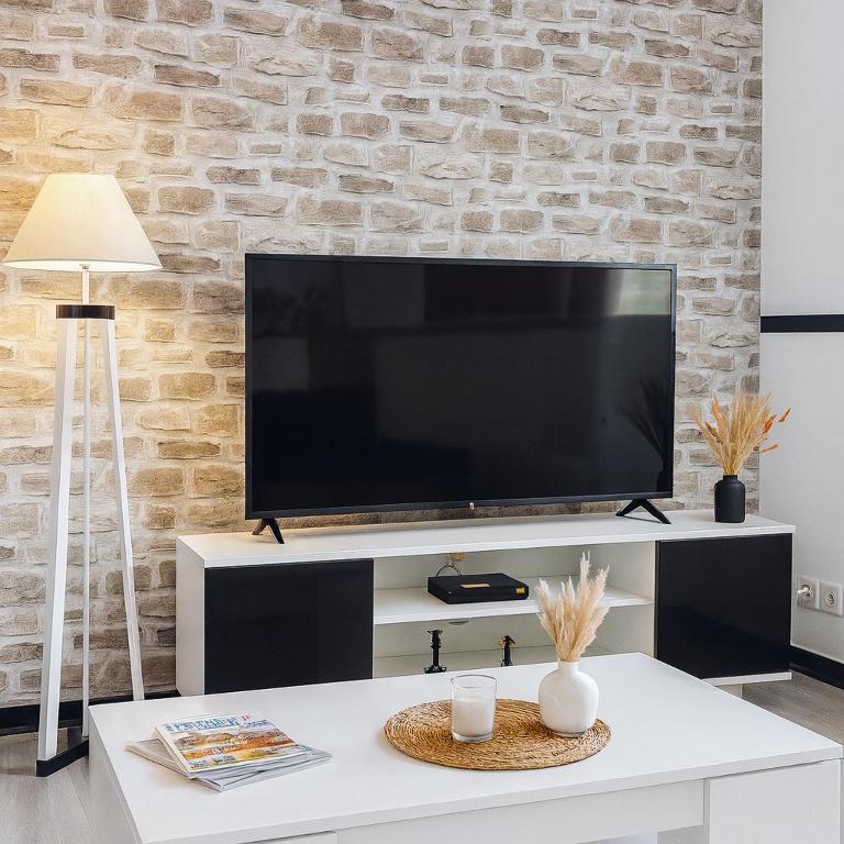 T2 paisible avec balcon verdoyant - Appartement 1 Chambre - 16