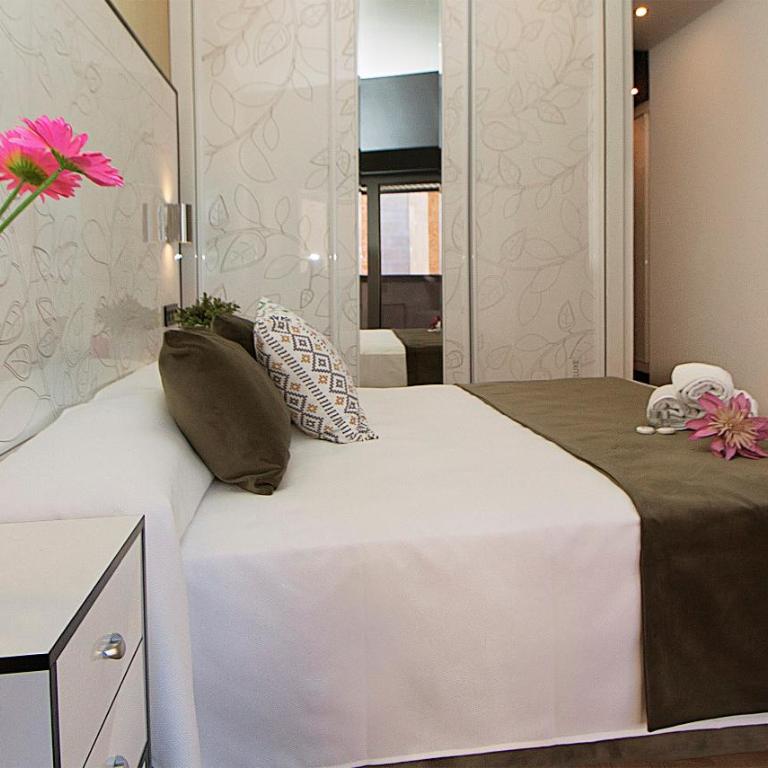 Apartamentos Suites Oficentro Deluxe - Apartamento Ático - 13