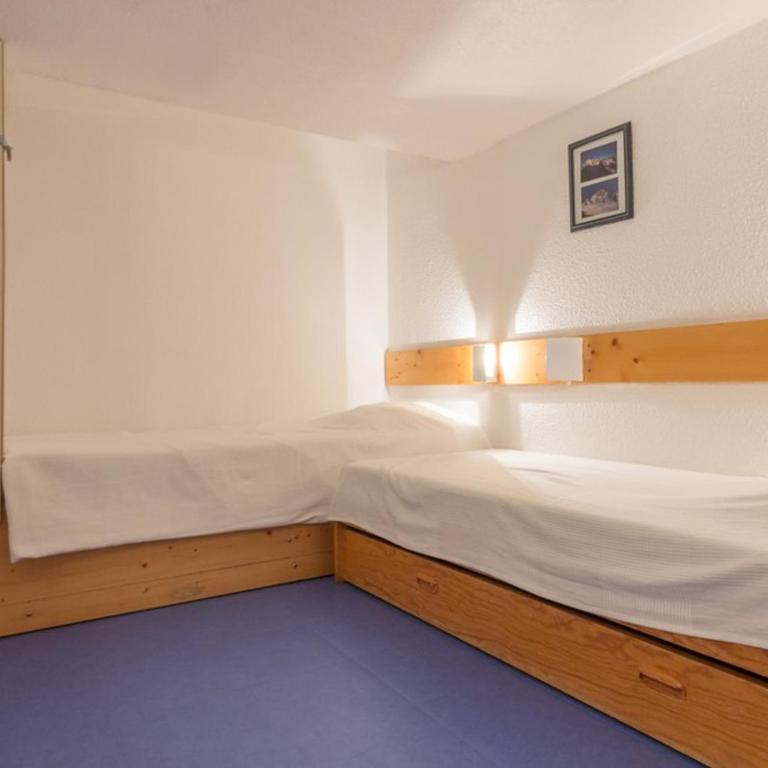 Duplex confortable proche des pistes avec balcon - Appartement 1 Chambre - 8
