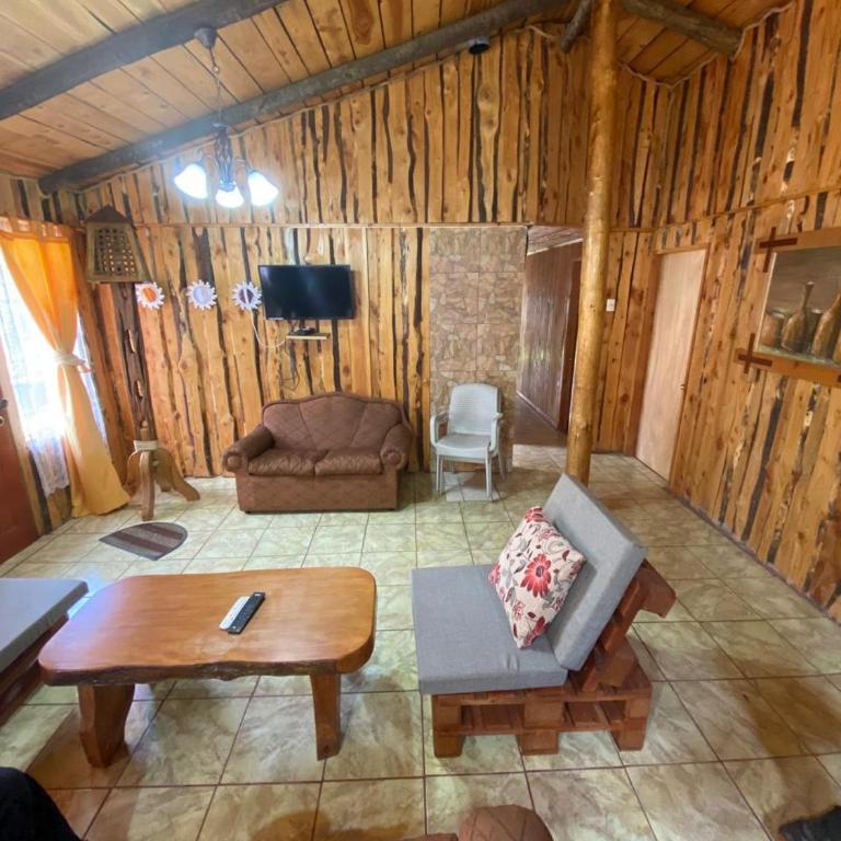 Cabañas Rupayán Naturaleza y relajo en Caburgua - Casa de 3 dormitorios - 2