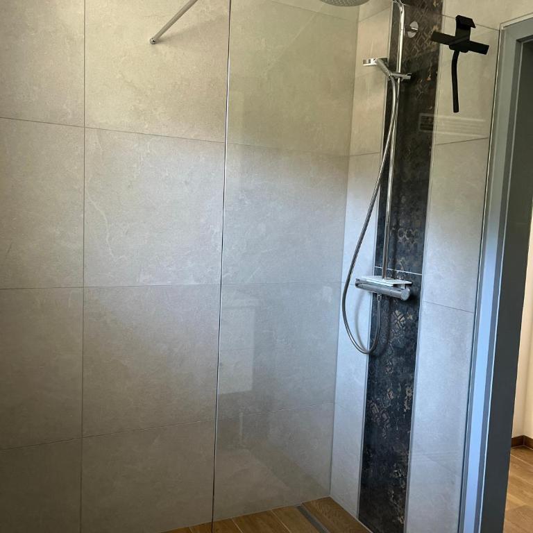 Apartment Rauter - Apartment mit 3 Schlafzimmern und Balkon - 16