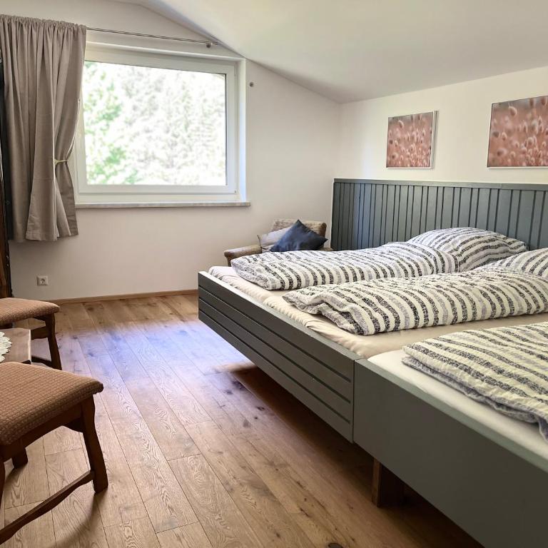 Apartment Rauter - Apartment mit 3 Schlafzimmern und Balkon - 1
