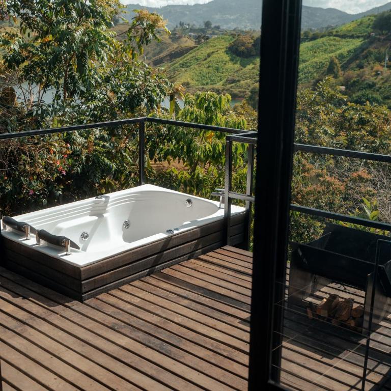 The Boato Hotel - Habitación Doble con vistas a la montaña - 18