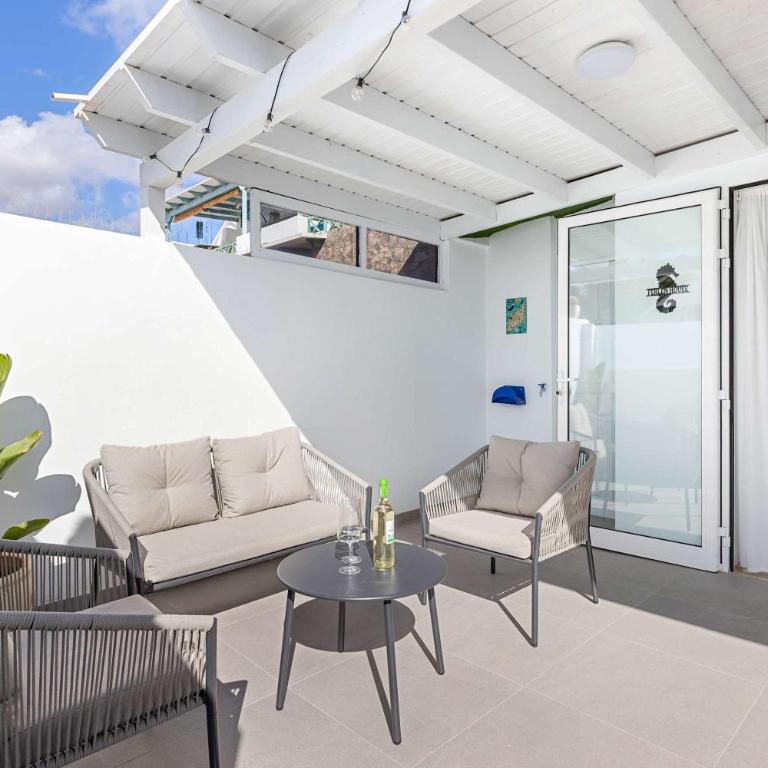 Ferlen House Ocean Breeze Retreat in Playa Honda - Apartamento - 1