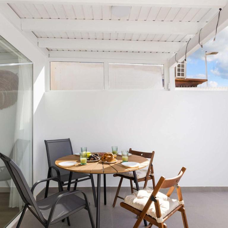 Ferlen House Ocean Breeze Retreat in Playa Honda - Apartamento - 23