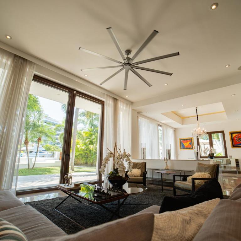 Luxury Villa Waterfront - Villa - 6