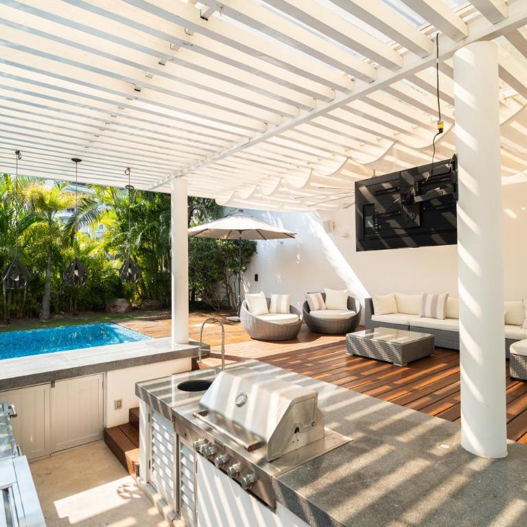 Luxury Villa Waterfront - Villa - 5
