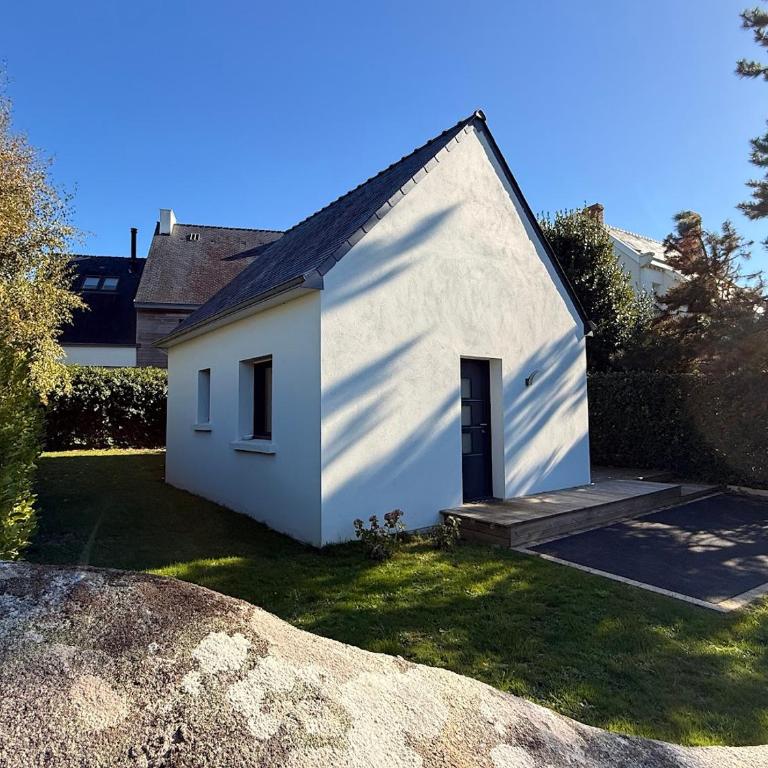 Maison à 50m de la plage et du sentier côtier GR34 au Cabellou - Maison 2 Chambres - 4