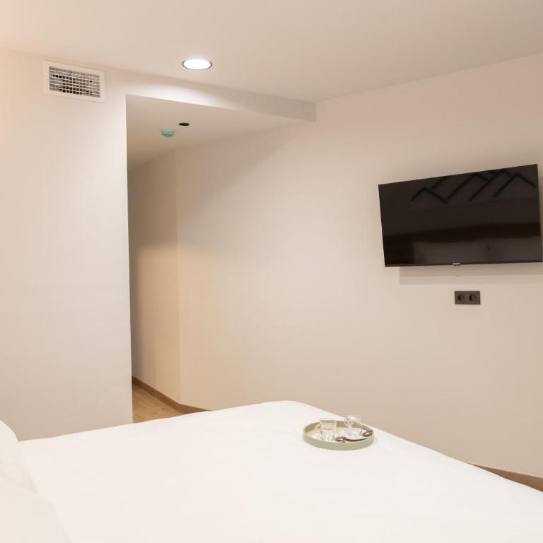 Inkigo Rooms - Familienzimmer mit Balkon - 2