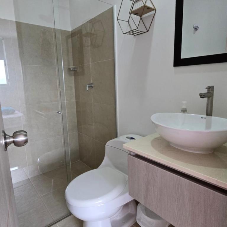 Relájate y Disfruta, Apartamento con Piscina, Tobogán y Vista Espectacular en Santa Fé de Antioquia - Two-Bedroom Apartment - 7