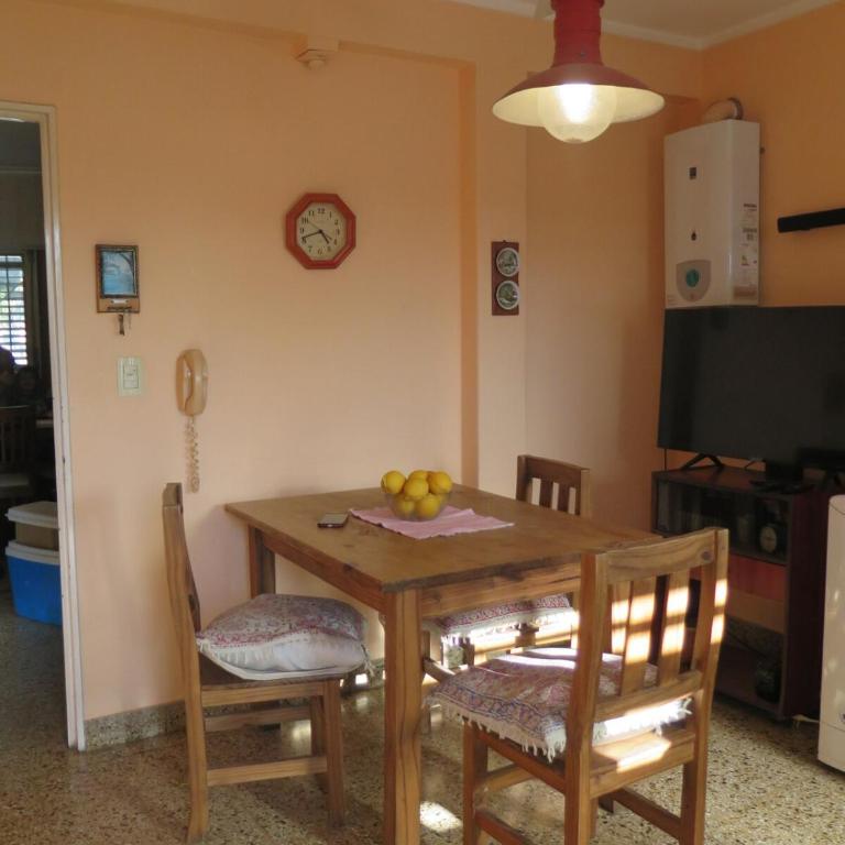 Departamento cálido y espacioso en Candioti - Two-Bedroom Apartment - 4