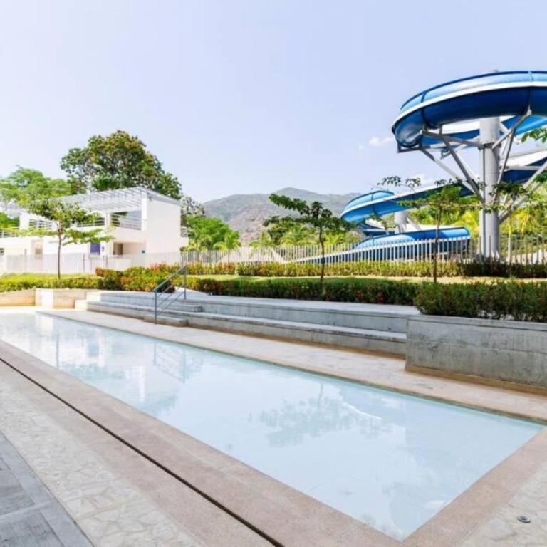 Relájate y Disfruta, Apartamento con Piscina, Tobogán y Vista Espectacular en Santa Fé de Antioquia - Two-Bedroom Apartment - 18