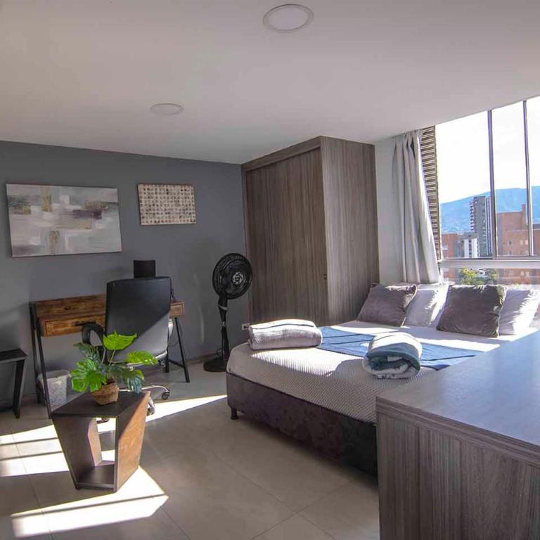 Edificio La Frontera - Vista El Poblado Free Parking & Wifi Recep 24 h - Suite con vistas a la ciudad - 4