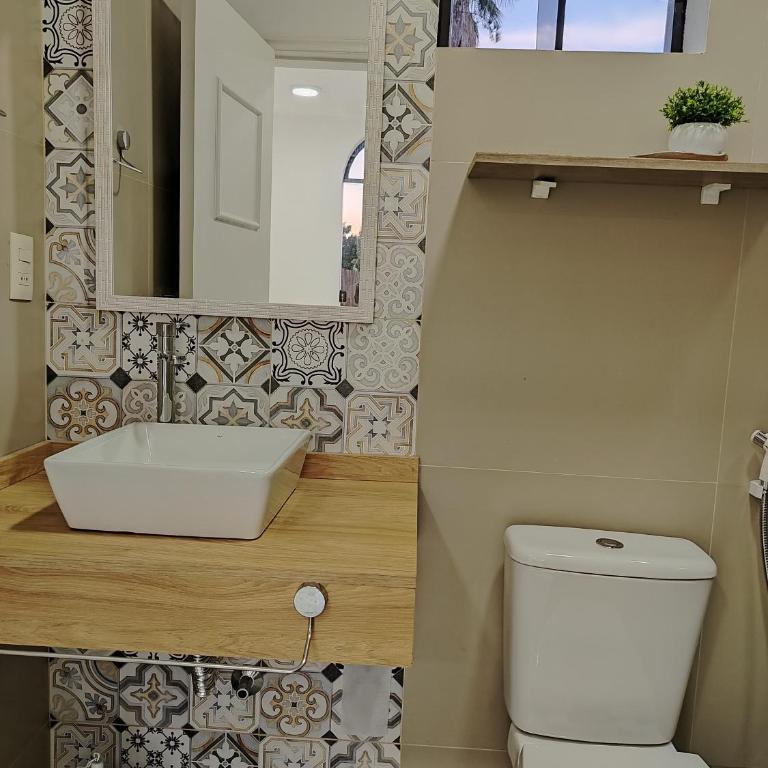 CASA a1 SAN BERNARDINO - Three-Bedroom Home - 3