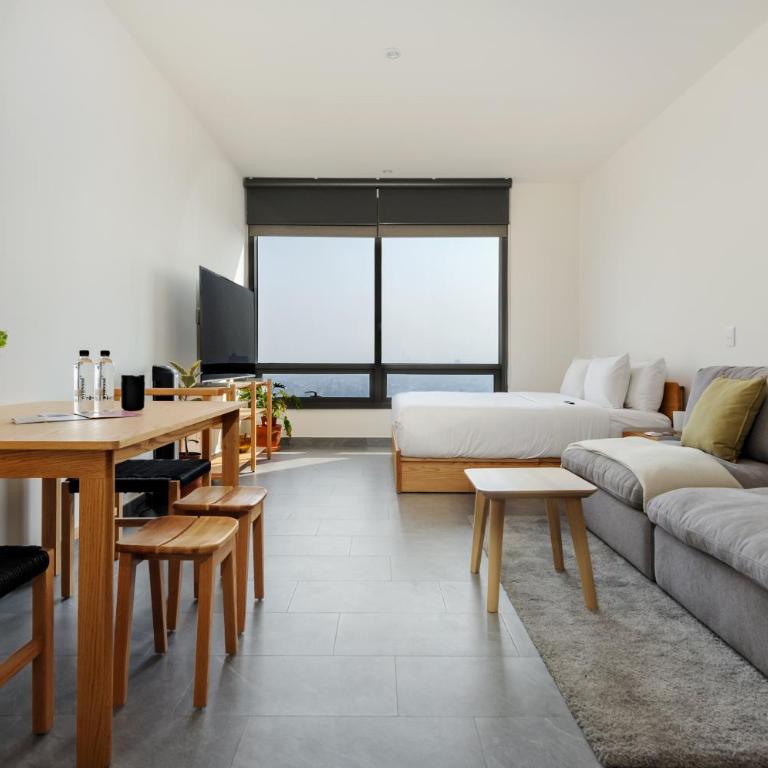 Be Grand by Wynwood House - Gleaming Loft with Perfect view in Cuauhtémoc - 5