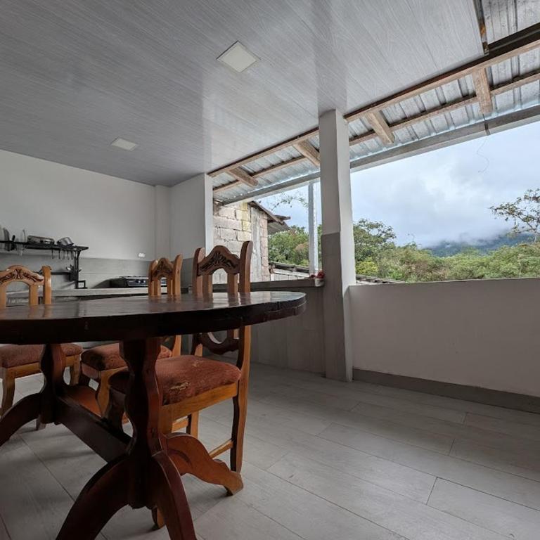 Traveler's House - Deluxe Double Room with Balcony - 3