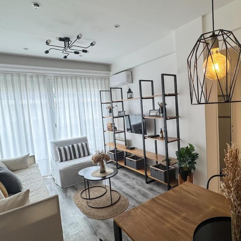 Departamento a metros del mar y de zona Güemes - Apartamento de 1 dormitorio - 1