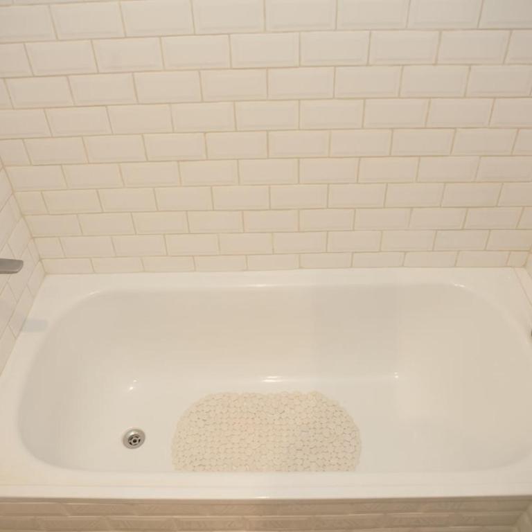 Departamento a metros del mar y de zona Güemes - Apartamento de 1 dormitorio - 11