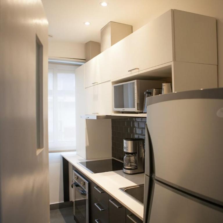Departamento a metros del mar y de zona Güemes - Apartamento de 1 dormitorio - 16