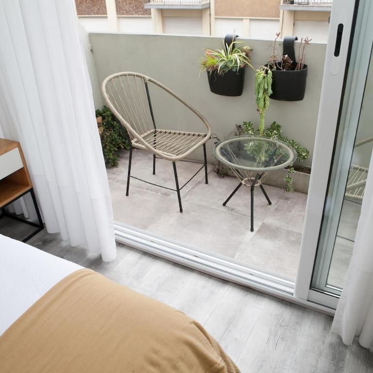 Departamento a metros del mar y de zona Güemes - Apartamento de 1 dormitorio - 18
