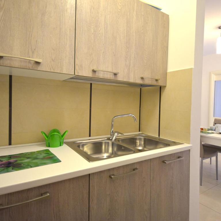 Leo Apartments - Appartamento con Balcone - 2