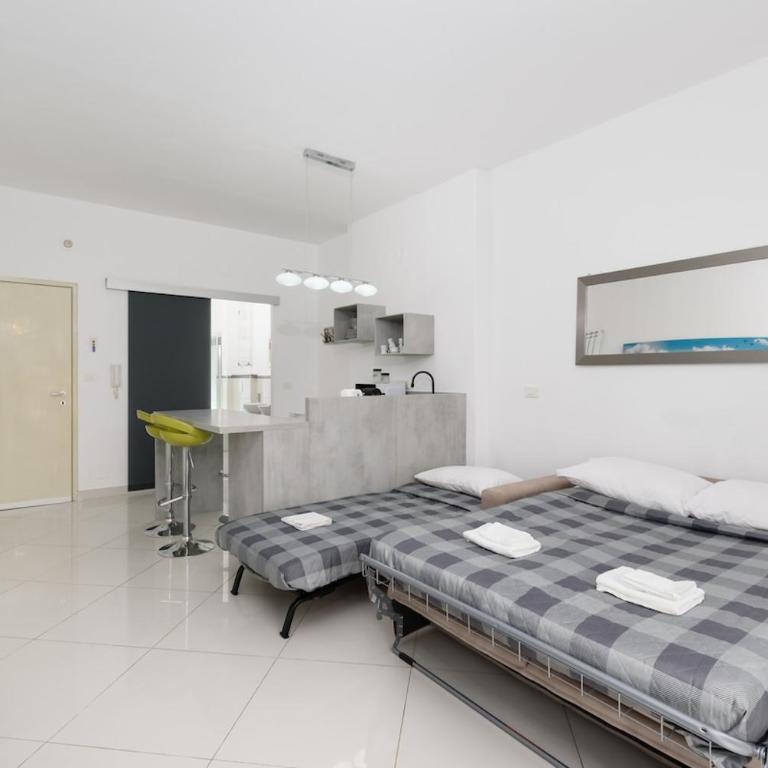 Comodo alloggio a 5 minuti dal mare con possibilità di posto auto - Appartamento con 1 Camera da Letto - 11