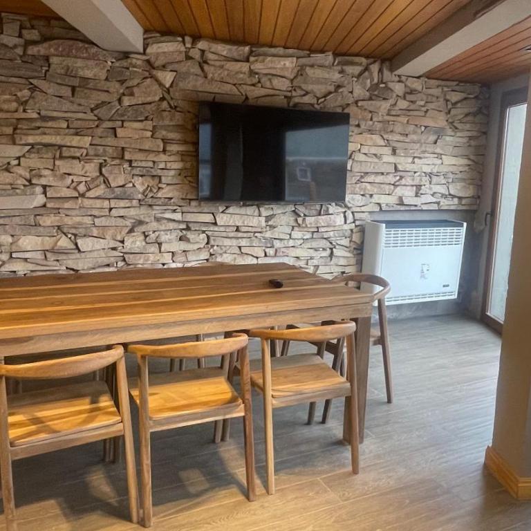 Black Hills Caviahue - Three-Bedroom Deluxe Apartment - 18