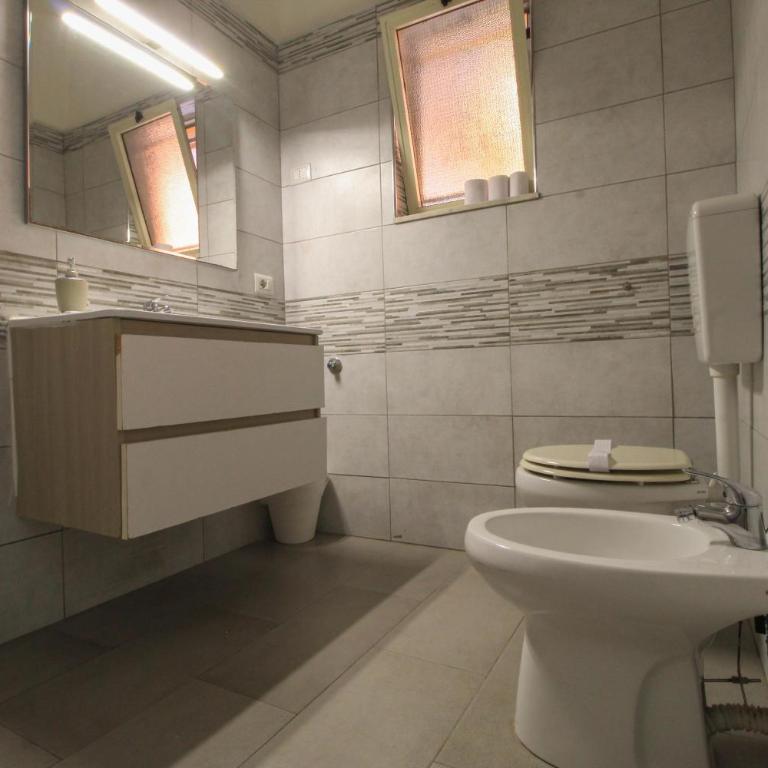 BED&FLY NEAR AIRPORT CATANIA FONTANAROSSA BAGNO PRIVATO In CAMERA - Double Room with Private Bathroom - 31