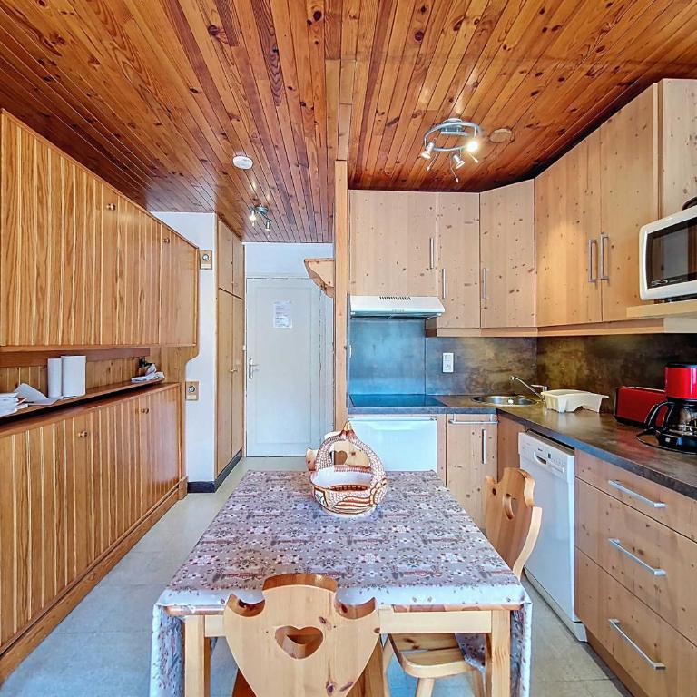 Charmant studio à La Clusaz pour 4 personnes avec balcon - FR-1-818-109 - Studio - 2
