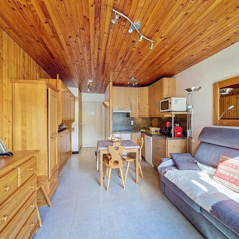 Charmant studio à La Clusaz pour 4 personnes avec balcon - FR-1-818-109 - Studio - 4