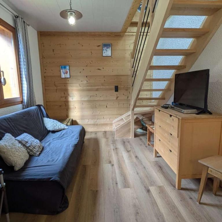 Appartement cosy 2 chambres, mezzanine, jusqu'à 8 pers, Arêches-Beaufort - Two-Bedroom Apartment - 3