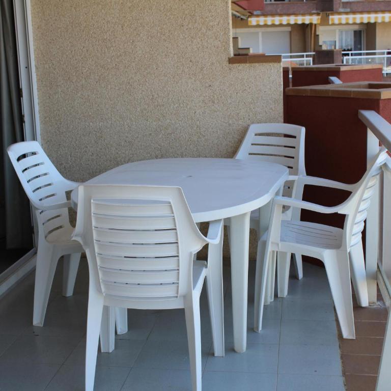 Apartamento acogedor con terraza en el corazón de Roses - ES-258-160 - Apartamento - 5