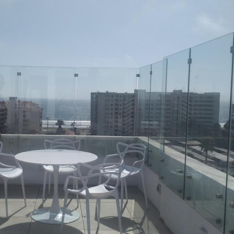 Hermoso departamento a pasos de la playa - Two-Bedroom Apartment - 18