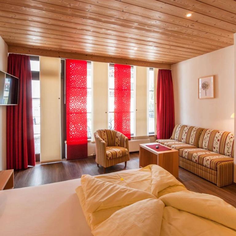 Rustika - Appartements & Spa - Apartment mit Terrasse - 2