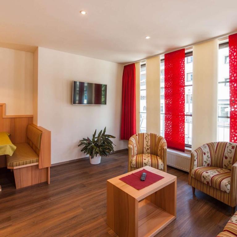 Rustika - Appartements & Spa - Apartment mit Terrasse - 1