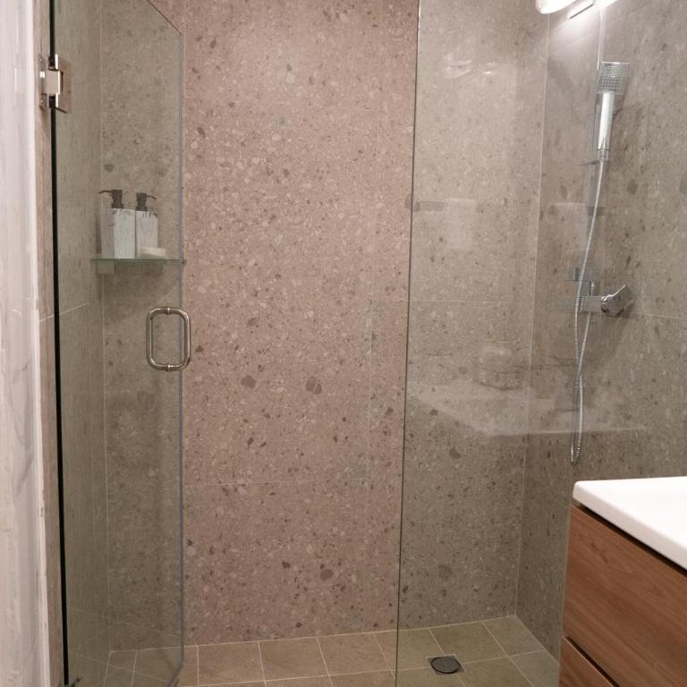 Karol apartments with jacuzzi Seaview - One-Bedroom Apartment - 10